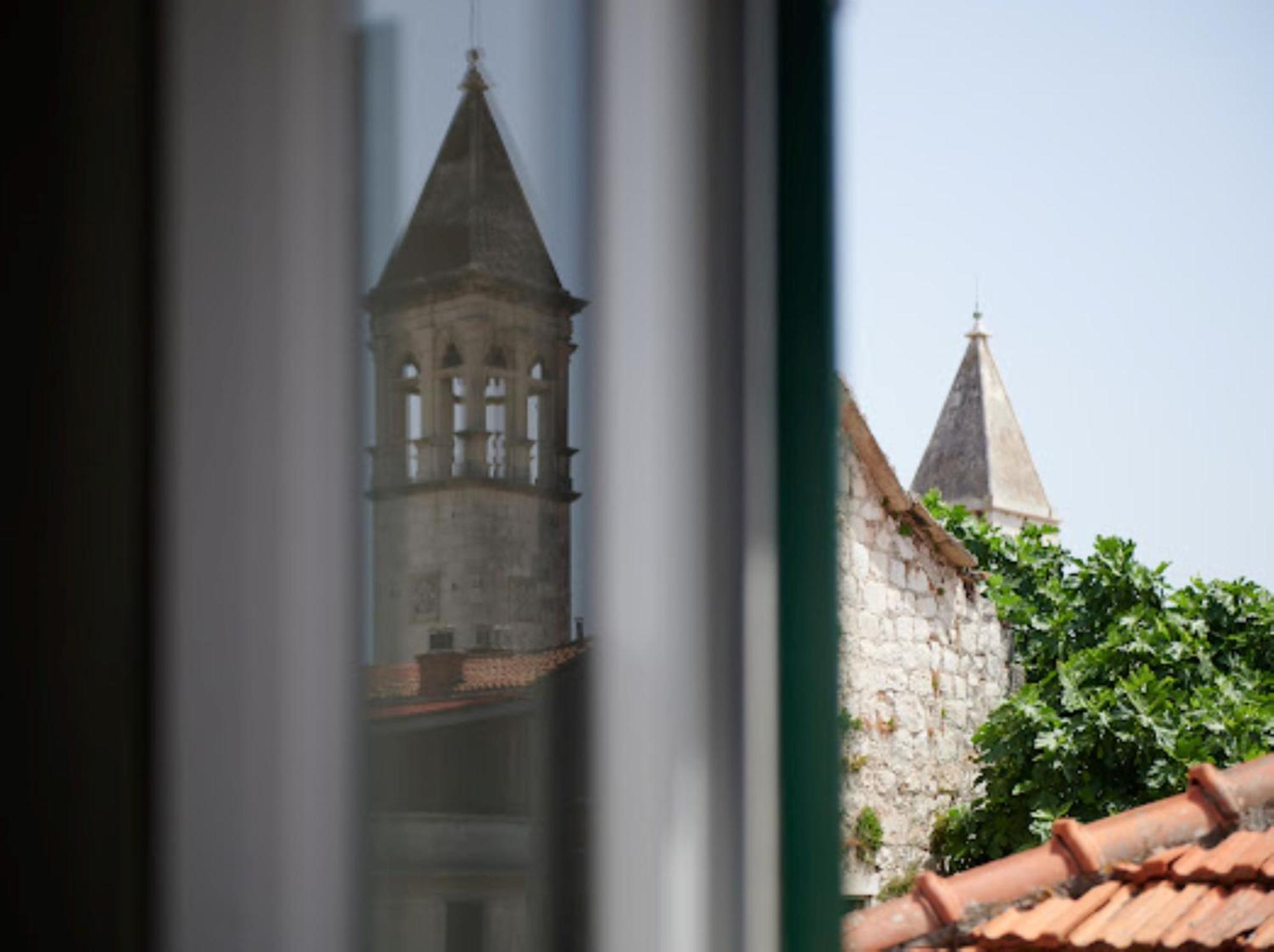 Guesthouse Ana Trogir Old Town מראה חיצוני תמונה