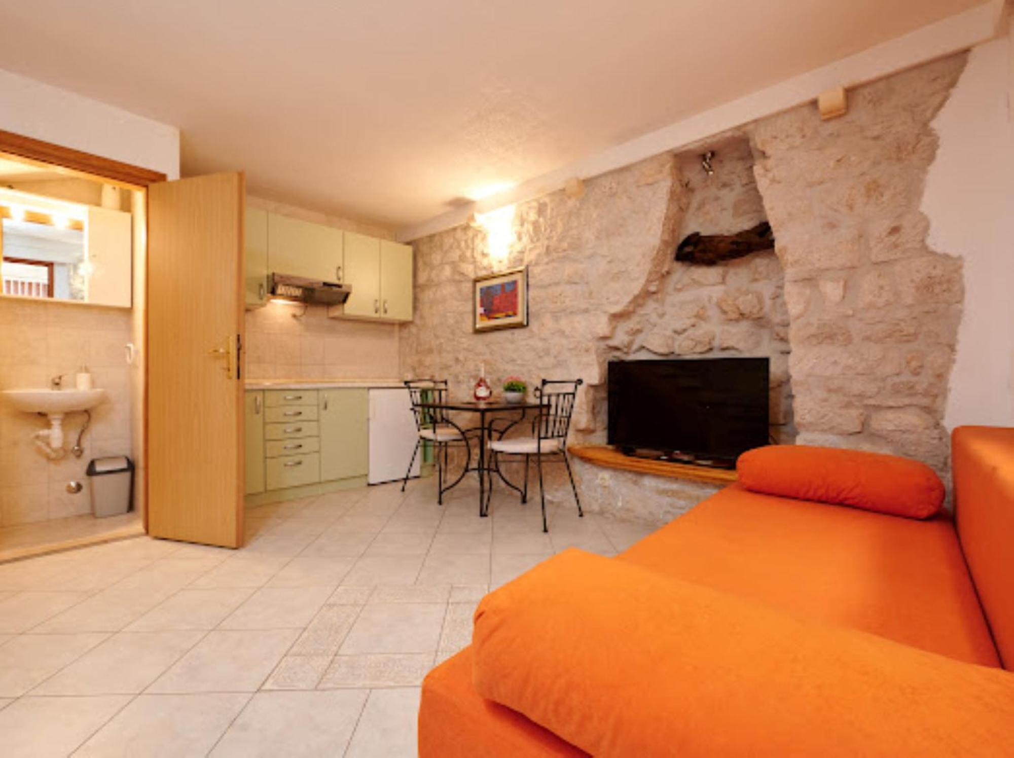 Guesthouse Ana Trogir Old Town חדר תמונה