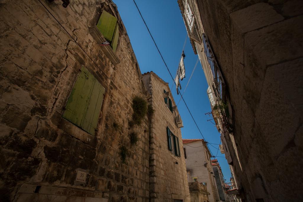 Guesthouse Ana Trogir Old Town מראה חיצוני תמונה