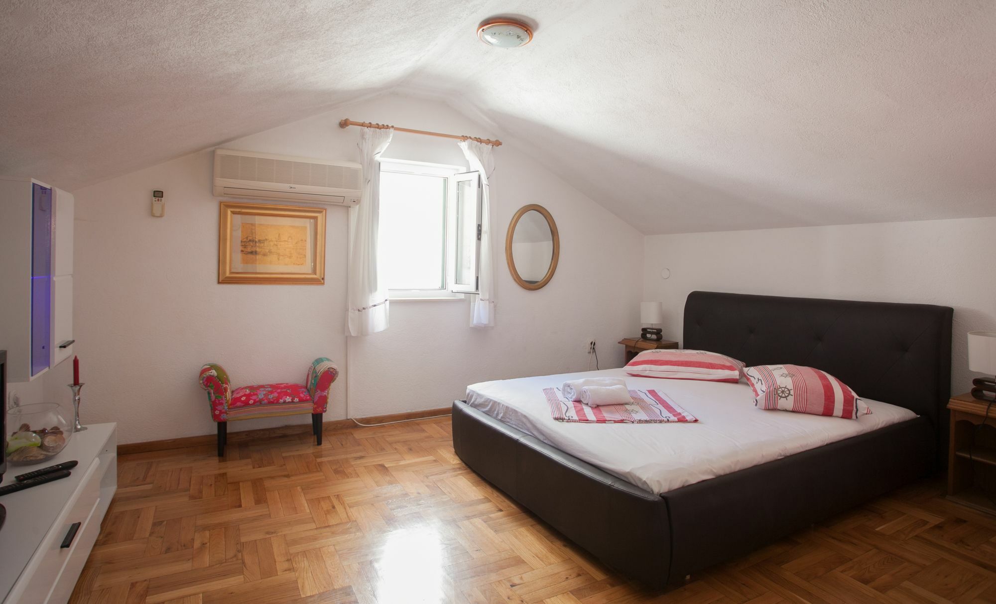 Guesthouse Ana Trogir Old Town מראה חיצוני תמונה