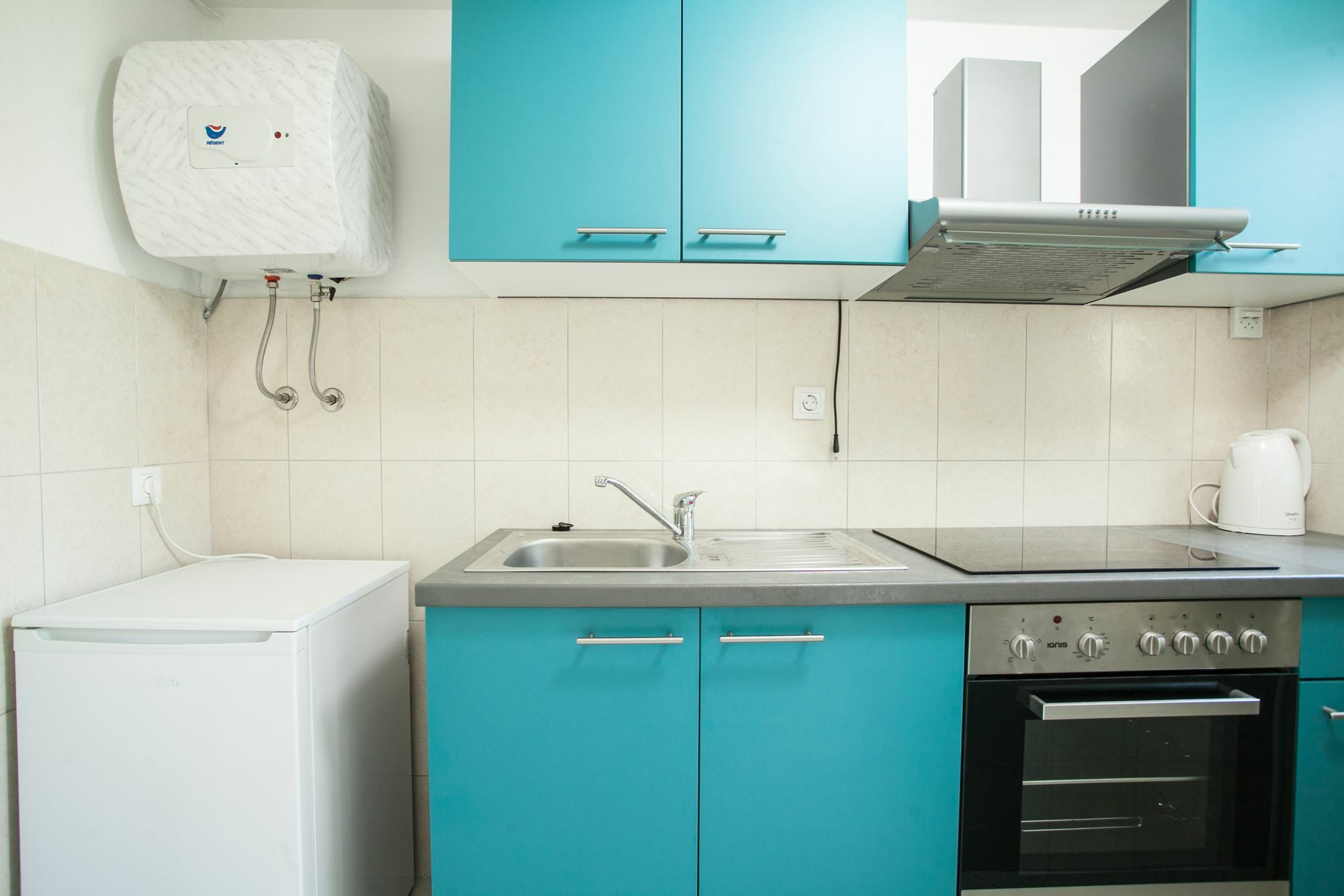 Guesthouse Ana Trogir Old Town מראה חיצוני תמונה